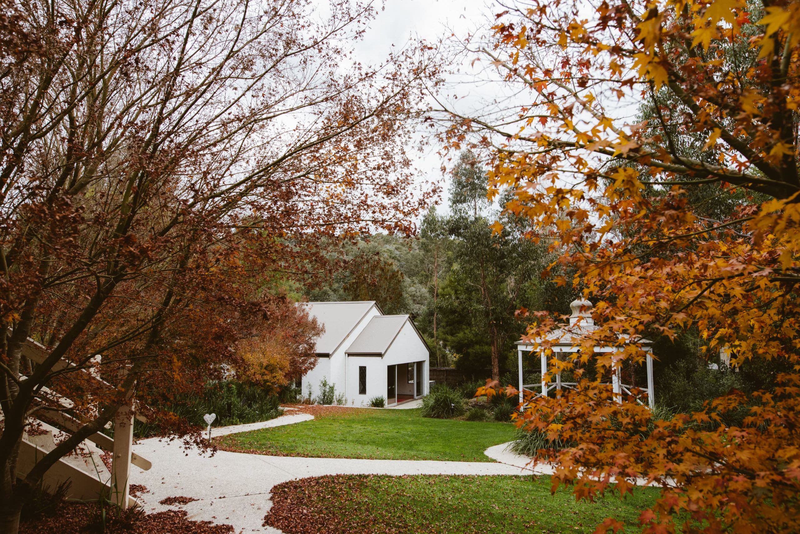 Potters Gardens-min contact us